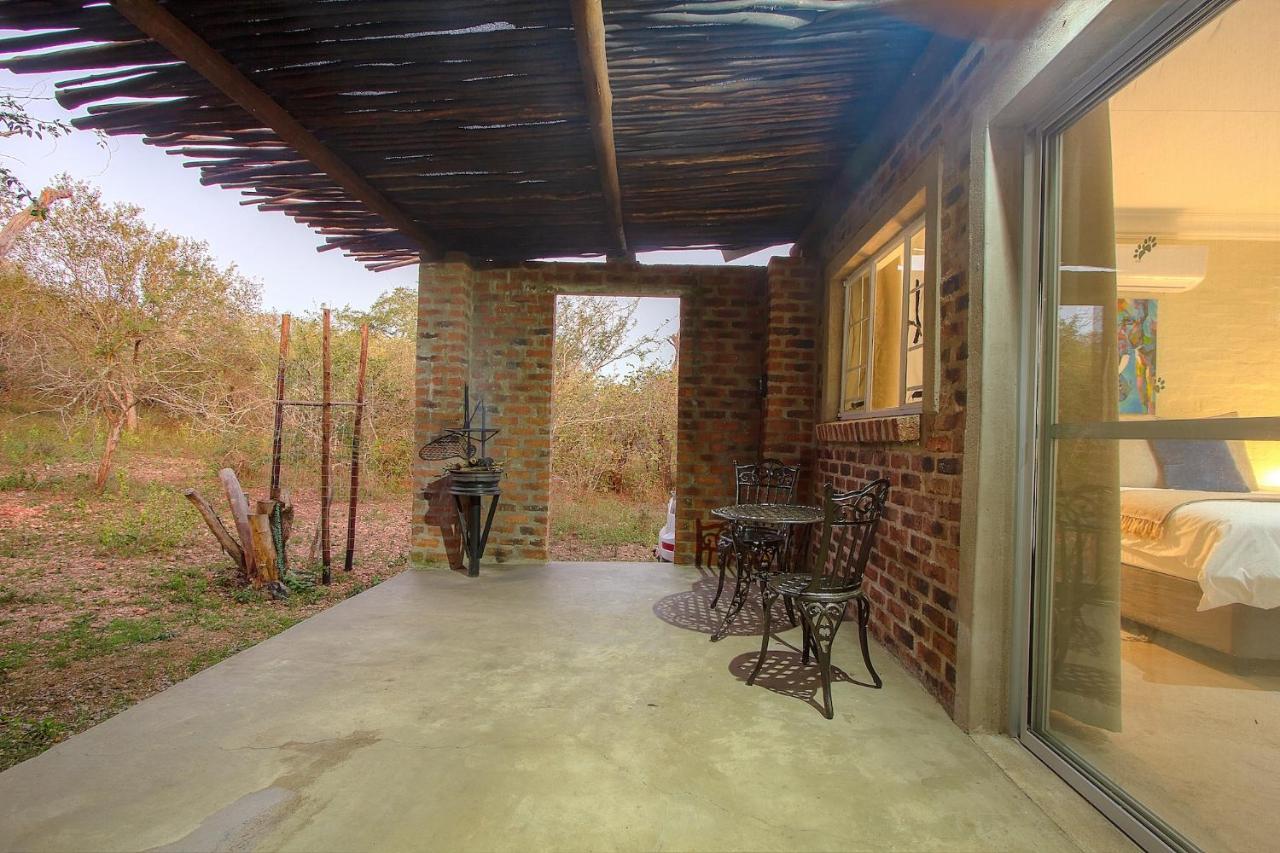 Kruger'S Retreat House & Kruger'S Rest Studio Marloth Park Exterior photo
